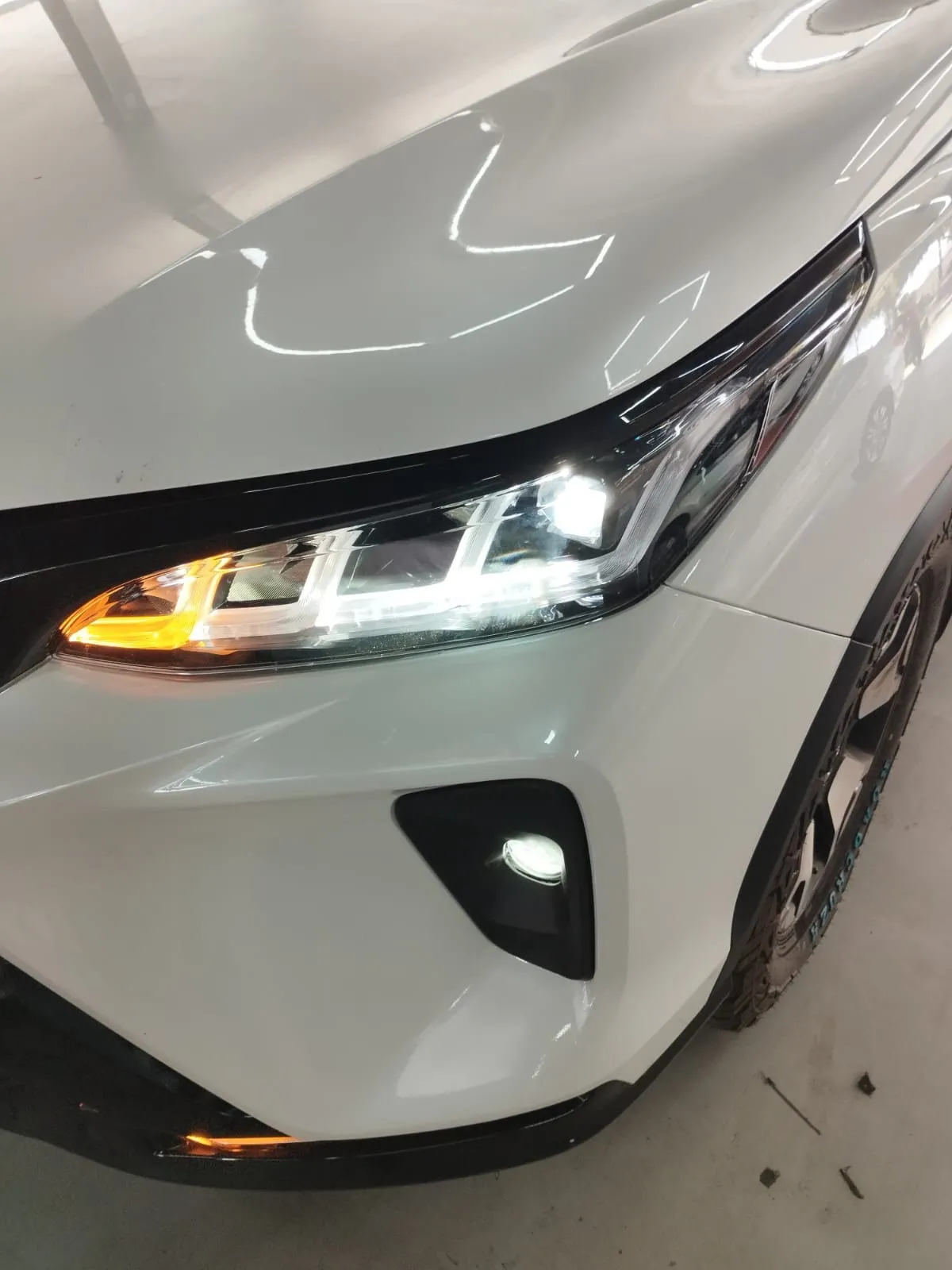 Farol Toyota Hilux Sw4 2021 A 2024 Led Drl O Par - Imagem 4